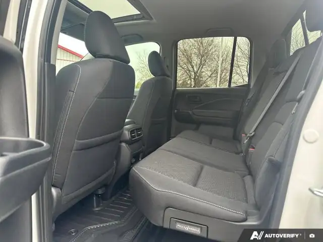 2025 Honda Ridgeline Sport - Photo 27