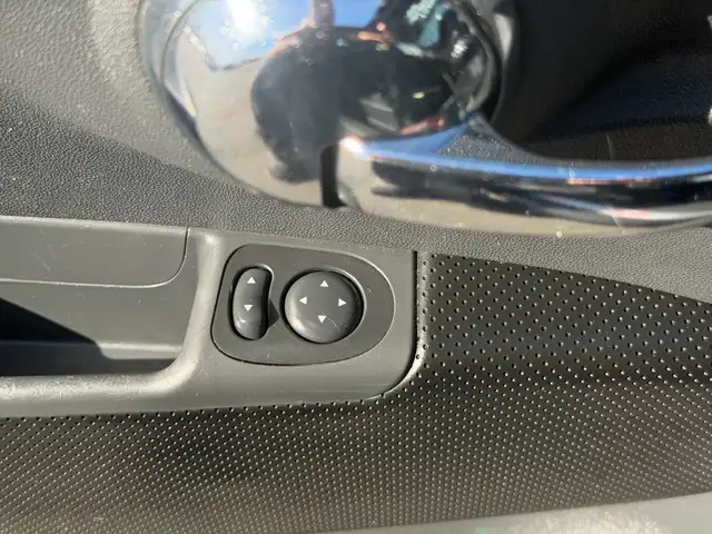 2012 Fiat 500 2dr HB Sport, Automatic, FREE ONE YEAR OR 20,000 K - Photo 18