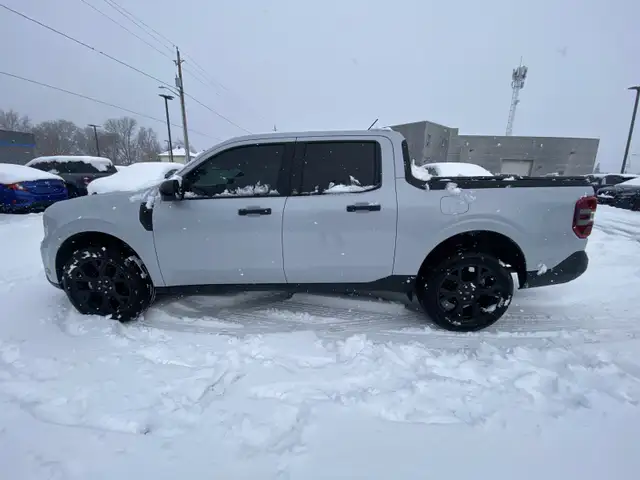2025 Ford Maverick XLT - Photo 6