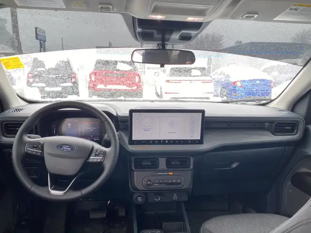 2025 Ford Maverick XLT - Photo 14