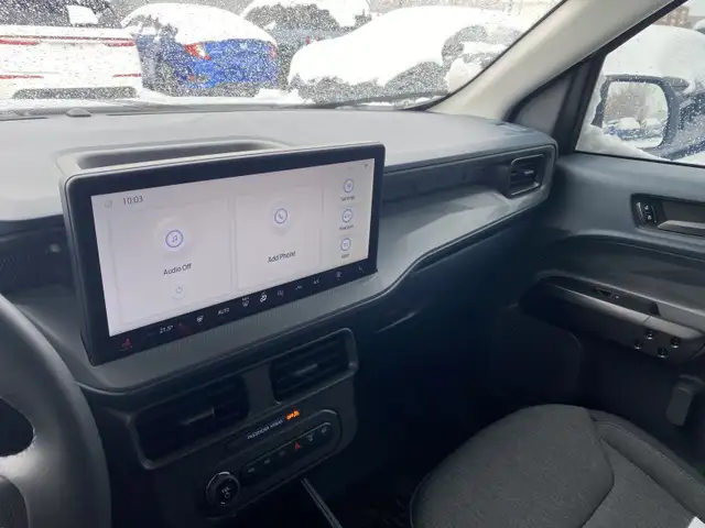 2025 Ford Maverick XLT - Photo 27