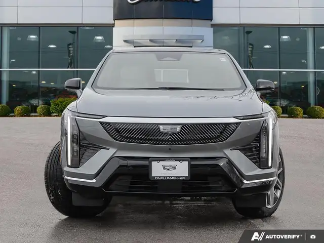 2026 Cadillac OPTIQ Luxury - Photo 2