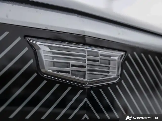 2026 Cadillac OPTIQ Luxury - Photo 9