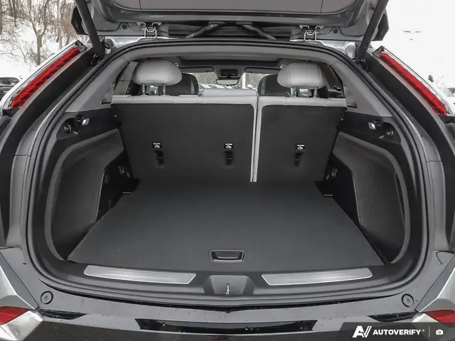 2026 Cadillac OPTIQ Luxury - Photo 11