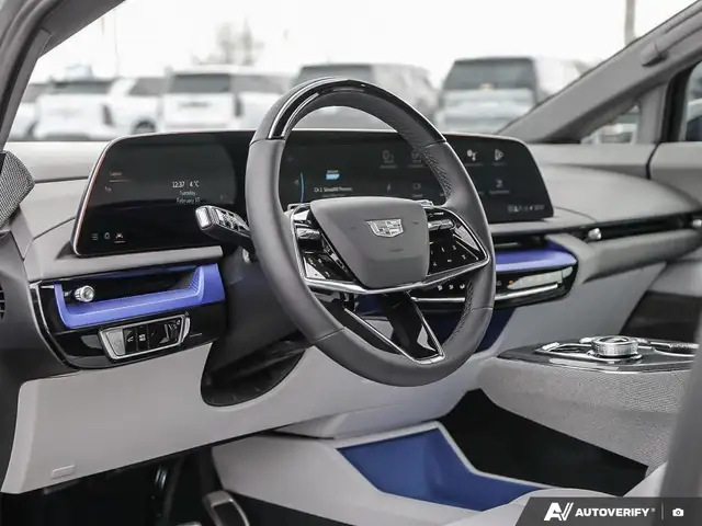 2026 Cadillac OPTIQ Luxury - Photo 13