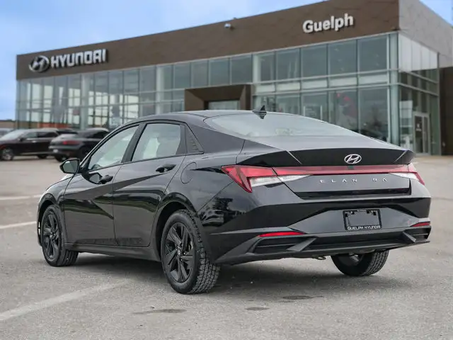 2022 Hyundai Elantra Preferred IVT | Heated Steering Wheel - Photo 4