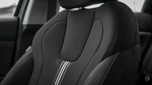 2022 Hyundai Elantra Preferred IVT | Heated Steering Wheel - Photo 22