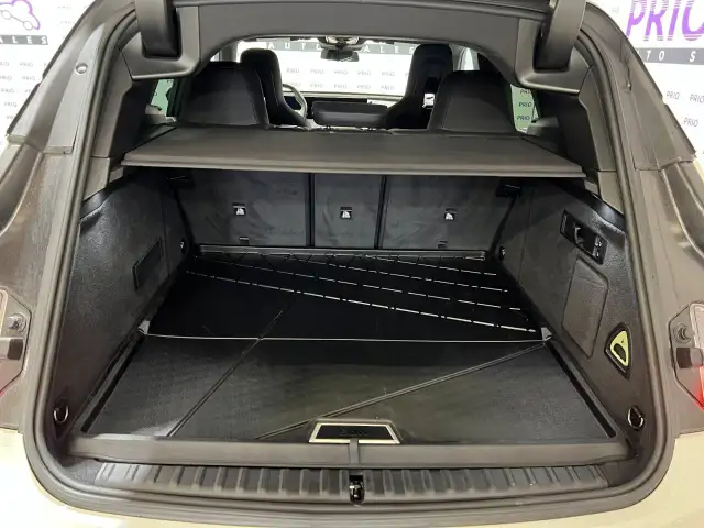 2024 BMW iX - Photo 6