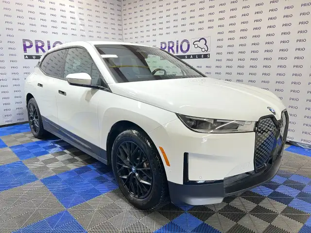 2024 BMW iX - Photo 7