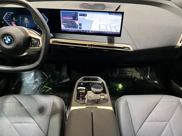2024 BMW iX - Photo 25