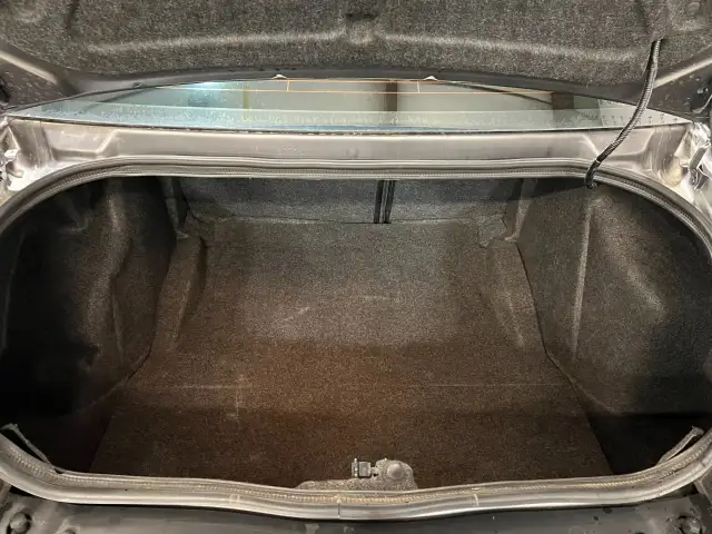 2016 Dodge Challenger - Photo 9