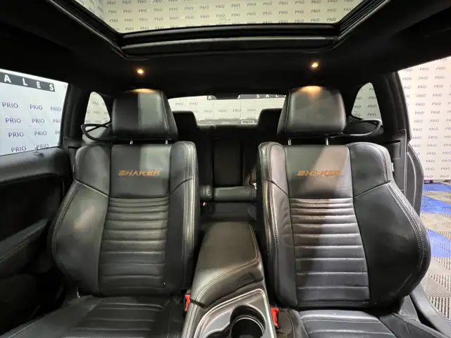 2016 Dodge Challenger - Photo 22