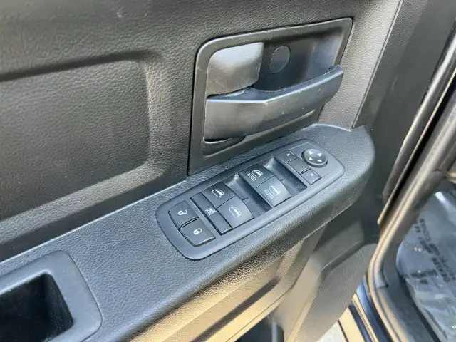 2021 Ram 1500 Classic - Photo 13