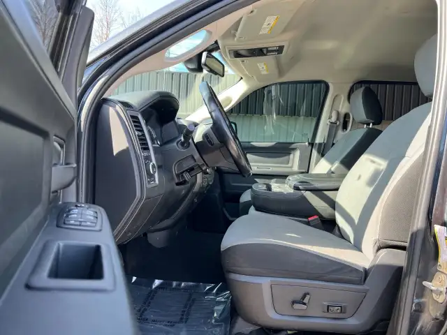 2021 Ram 1500 Classic - Photo 15