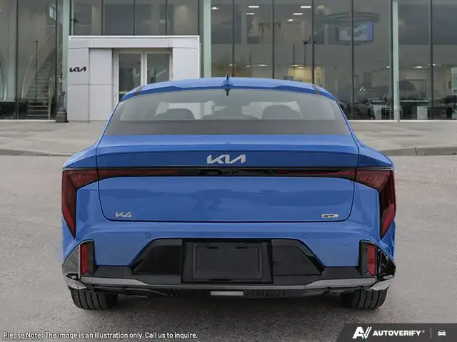 2025 Kia K4 GT-Line Turbo - Photo 5