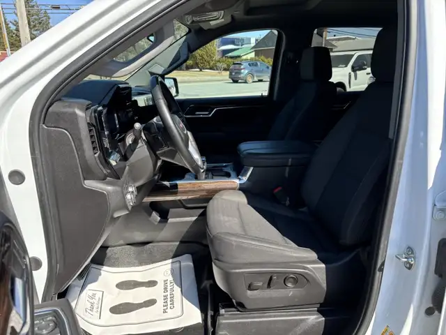 2025 GMC Sierra 1500 Elevation X31 - Photo 11