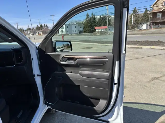 2025 GMC Sierra 1500 Elevation X31 - Photo 26