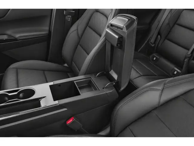 2026 Chevrolet Equinox - Photo 11