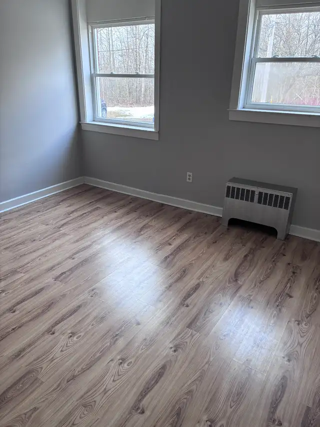 Beautiful Historic Building - Photo 2