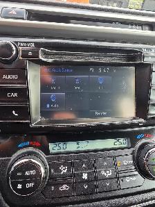 2017 Toyota RAV4 XLE - Photo 10