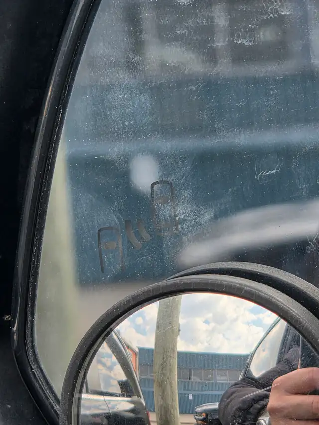 2017 Toyota RAV4 XLE - Photo 13