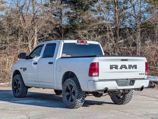 2021 Ram 1500 Classic Express- 5.7L V8 Engine - Heated Mirrors - Photo 8