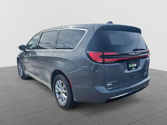 2023 Chrysler Pacifica Touring-L Touring L | Leather | SAVE $... - Photo 3