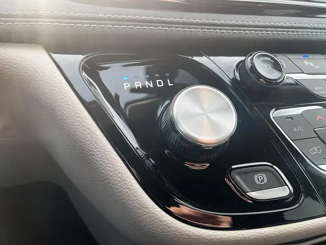 2023 Chrysler Pacifica Touring-L Touring L | Leather | SAVE $... - Photo 14