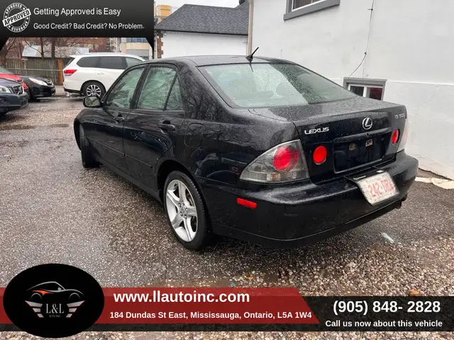 2002 Lexus IS 4dr Sdn Manual - Photo 3