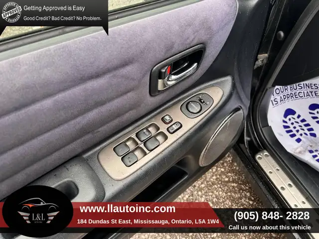 2002 Lexus IS 4dr Sdn Manual - Photo 10