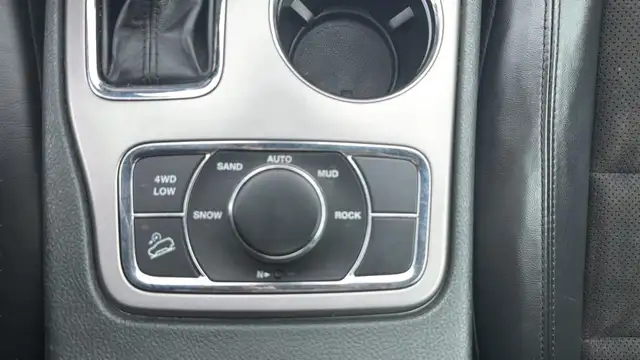 2020 Jeep Grand Cherokee ALTITUDE 4x4 B.S.A/NAV/CAM/ROOF/H.SEATS - Photo 27