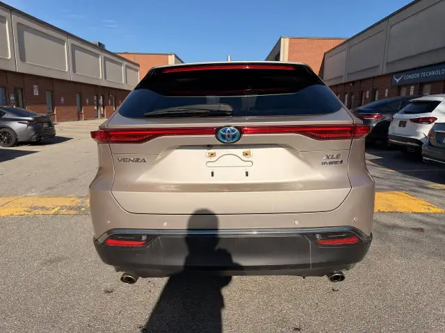 2021 Toyota Venza XLE AWD, ONE OWNER, SUNROOF, PUSH BUTTON START - Photo 5