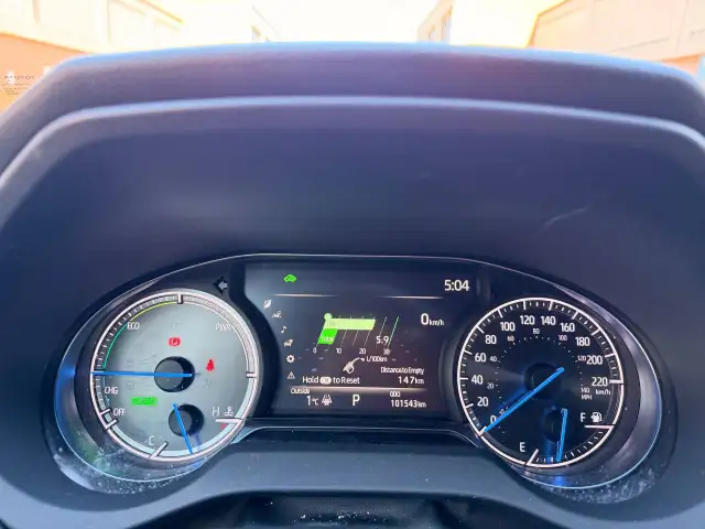 2021 Toyota Venza XLE AWD, ONE OWNER, SUNROOF, PUSH BUTTON START - Photo 9