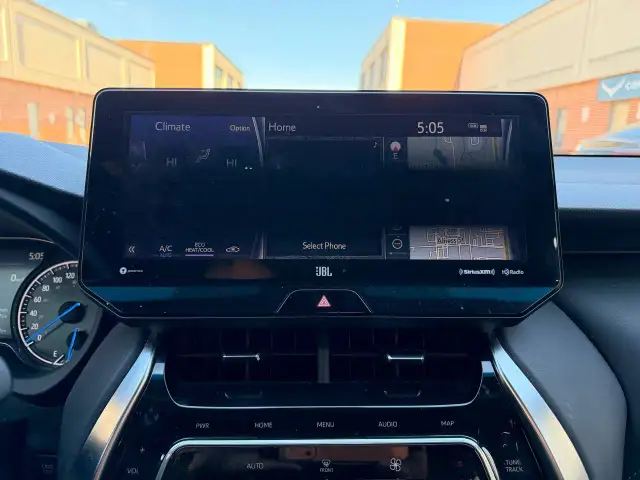 2021 Toyota Venza XLE AWD, ONE OWNER, SUNROOF, PUSH BUTTON START - Photo 10