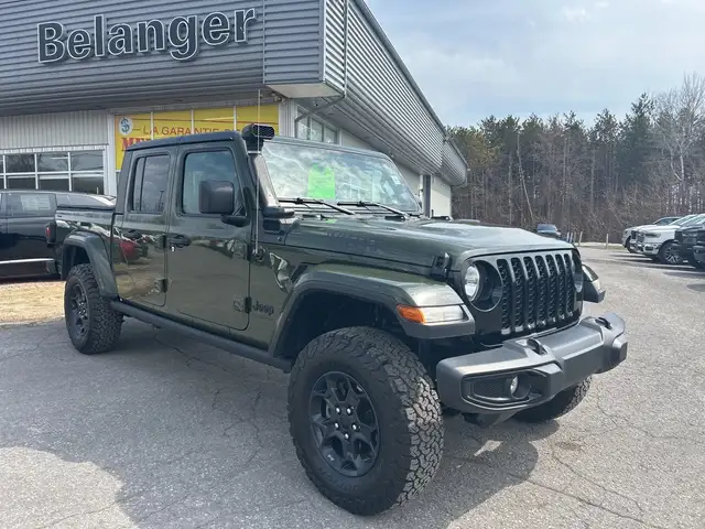 2023 Jeep Gladiator Willys 4x4 - Photo 7