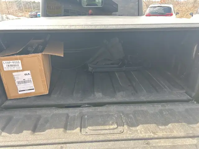 2023 Jeep Gladiator Willys 4x4 - Photo 10