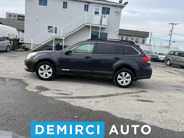 2010 Subaru Outback PremiumAWD JAMAIS ACCIDENTEE SIEGES CH - Photo 5