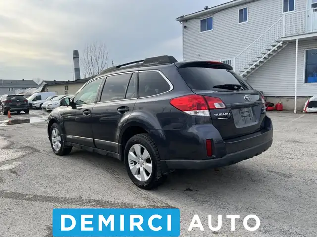 2010 Subaru Outback PremiumAWD JAMAIS ACCIDENTEE SIEGES CH - Photo 6