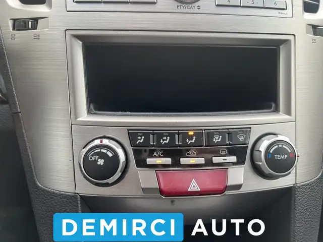 2010 Subaru Outback PremiumAWD JAMAIS ACCIDENTEE SIEGES CH - Photo 13