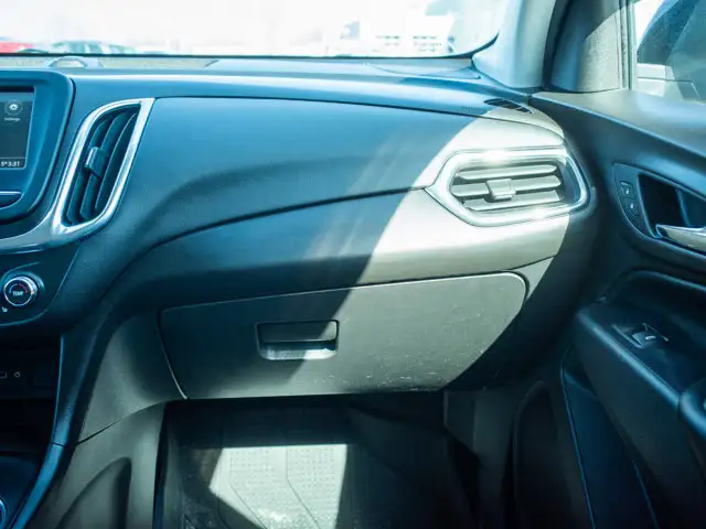 2019 Chevrolet Equinox LT- Apple CarPlay & Android Auto - Photo 37