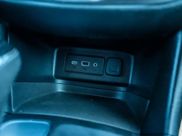 2019 Chevrolet Equinox LT- Apple CarPlay & Android Auto - Photo 46