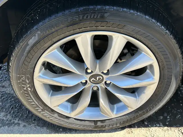 2021 INFINITI QX50 - Photo 10