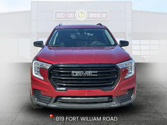 2023 GMC Terrain - Photo 2