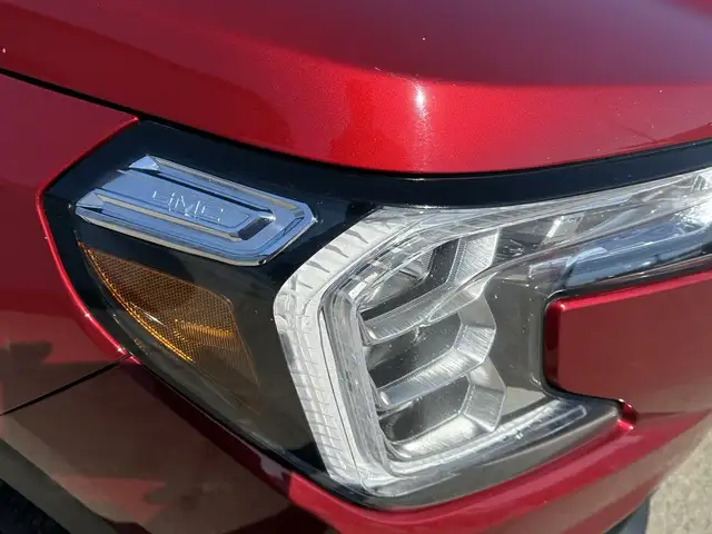 2023 GMC Terrain - Photo 9