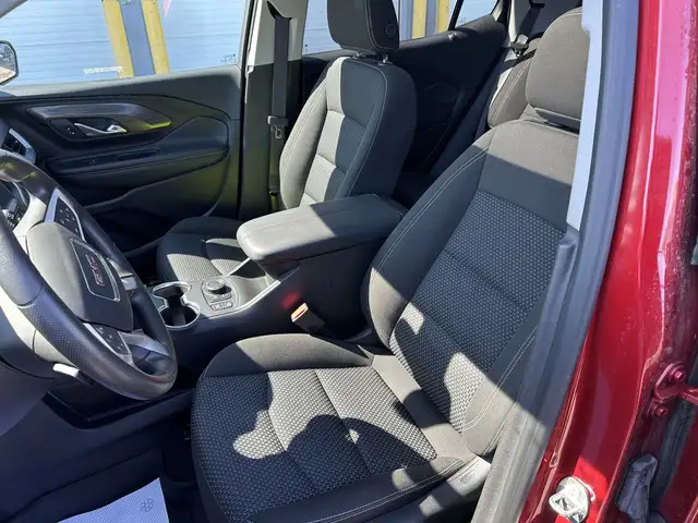 2023 GMC Terrain - Photo 13