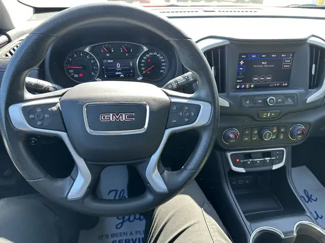 2023 GMC Terrain - Photo 17
