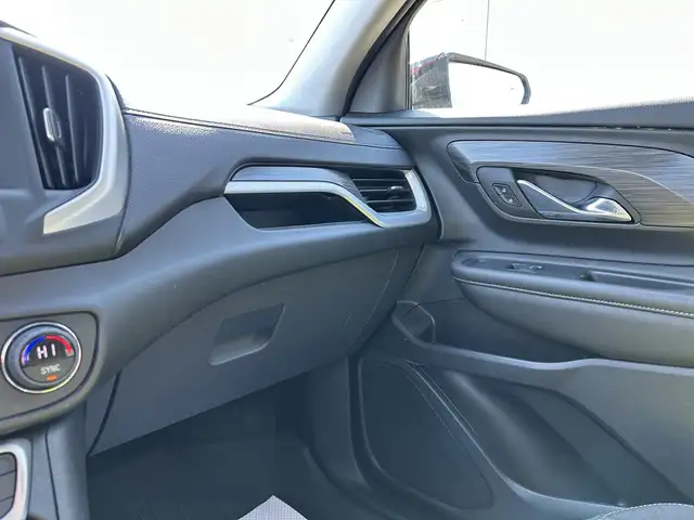 2023 GMC Terrain - Photo 23