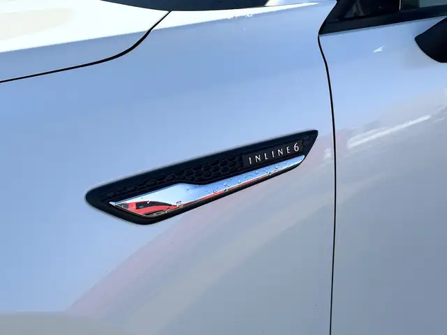 2025 Mazda CX-90 MHEV - Photo 10