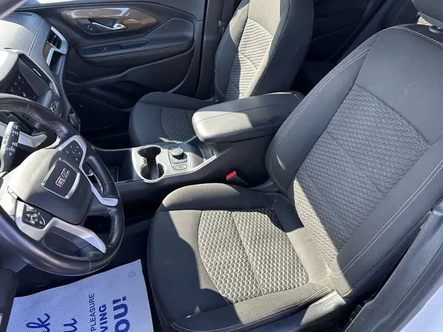 2020 GMC Terrain - Photo 13