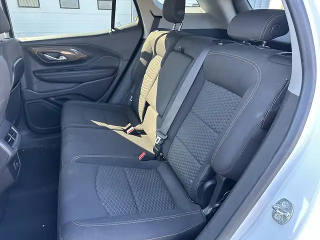 2020 GMC Terrain - Photo 14
